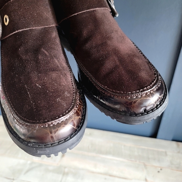 EUC Stuart Weitzman Brown Suede Snow Boots Size 10 - Picture 9 of 12